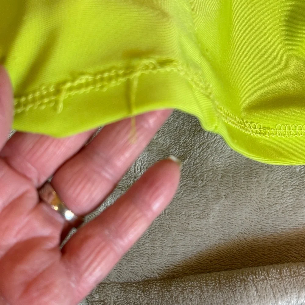 Reef Legends Boys XL 16 Rash Guard Lime Green Wave Sun Shirt UPF 50+ Performance - Picture 7 of 11